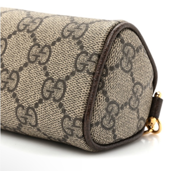 🍓GUCCI Strawberry GG Supreme Mini Barrel Bag Gold Chain Strap Strawberry Charm - Picture 4 of 8